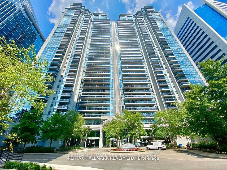 4978 Yonge
