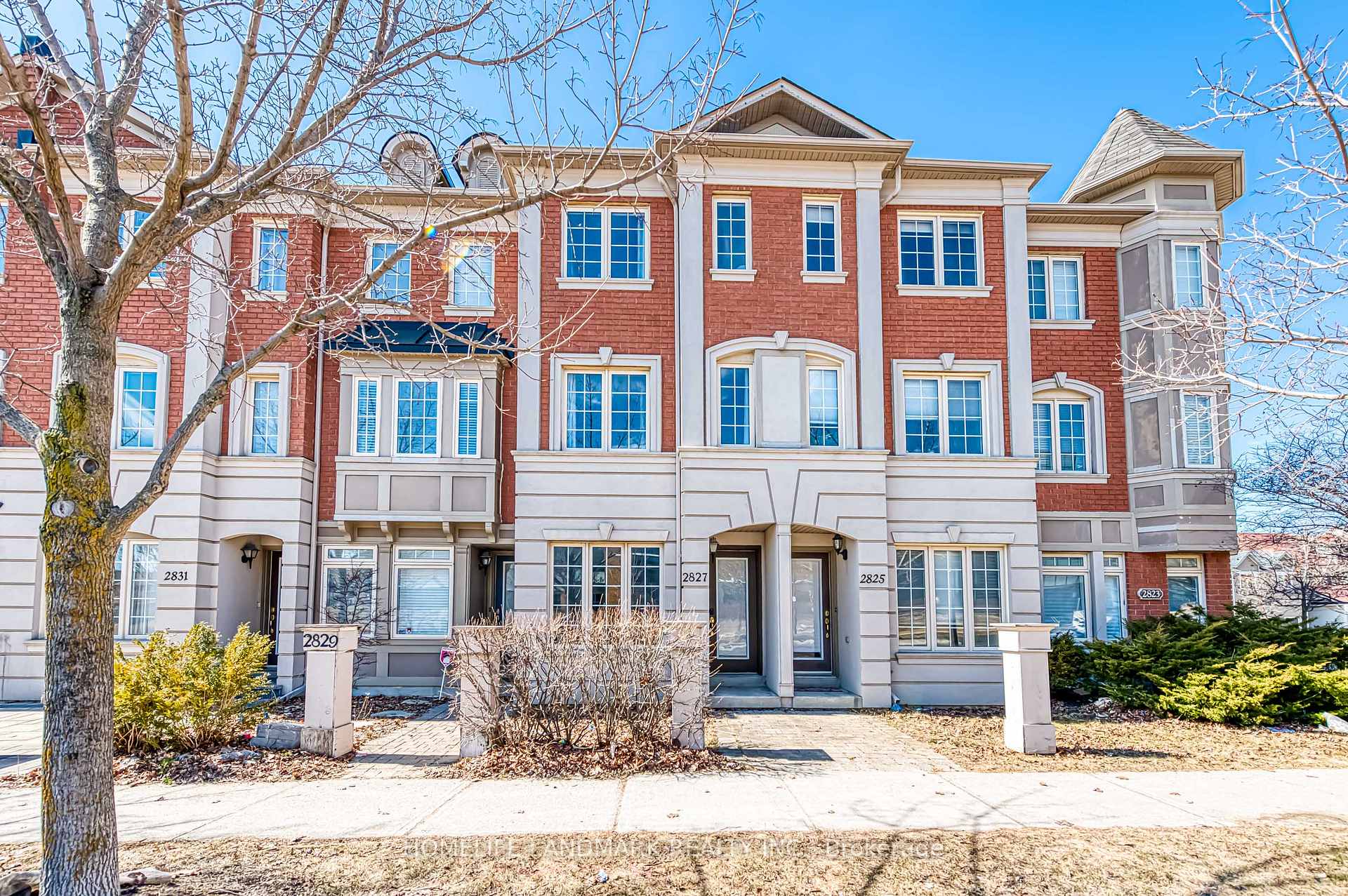 2827 Bur Oak Avenue, Markham, ON L6B 1E2