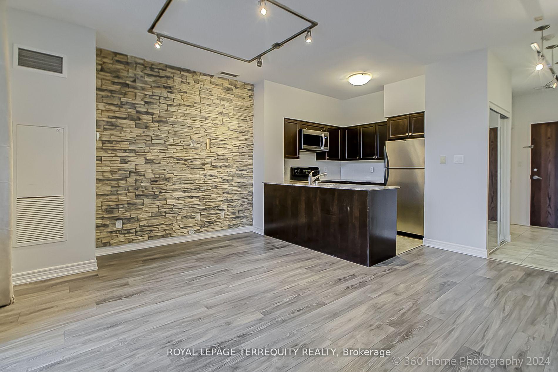 2 Bedrooms Condo at 2772 Keele, Toronto For sale