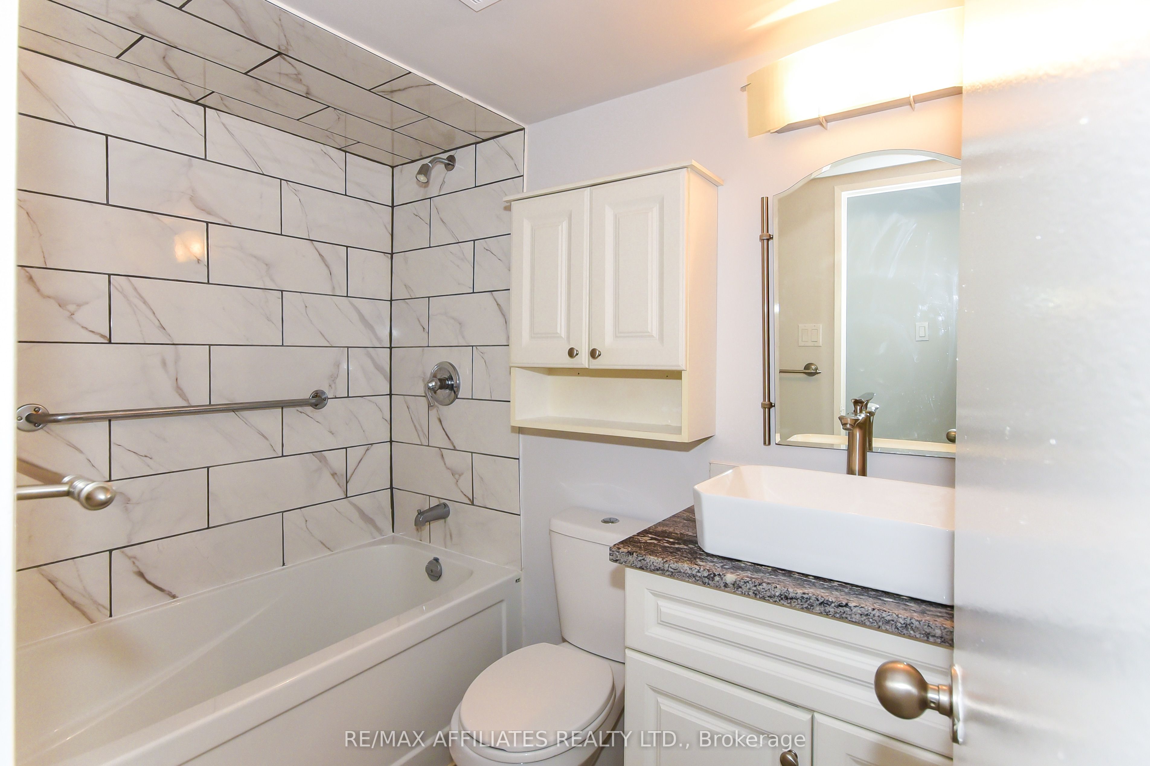 2400 Virginia Drive W, #305