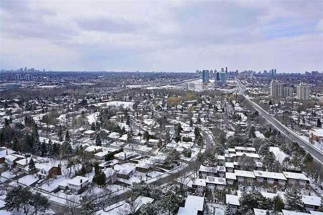 2 Bedrooms Condo at 66 Forest Manor, Toronto For sale