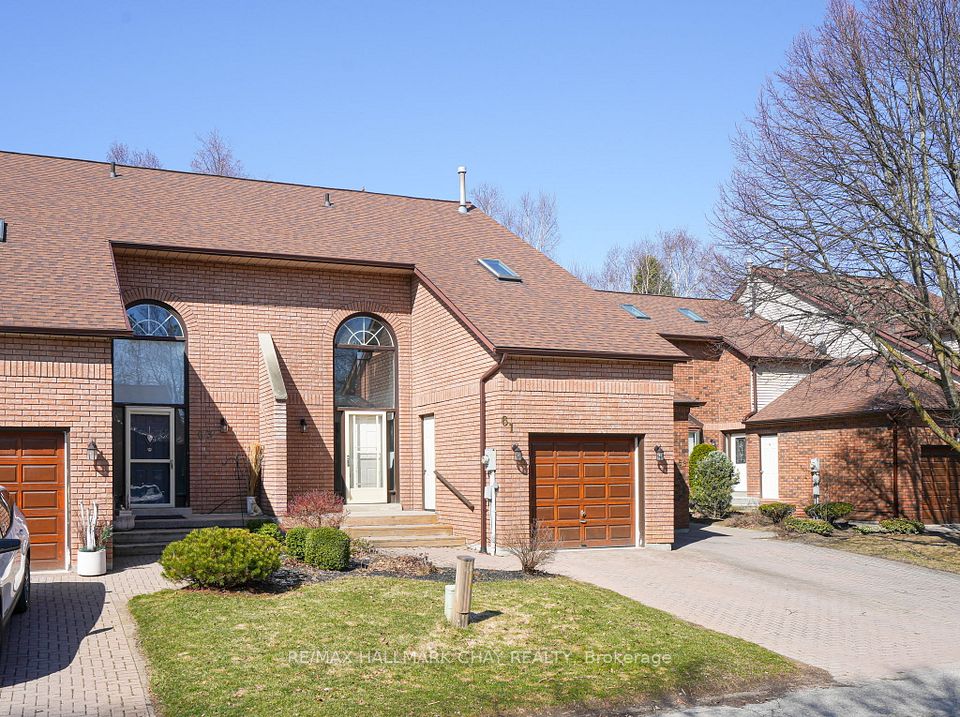 61 Green Briar