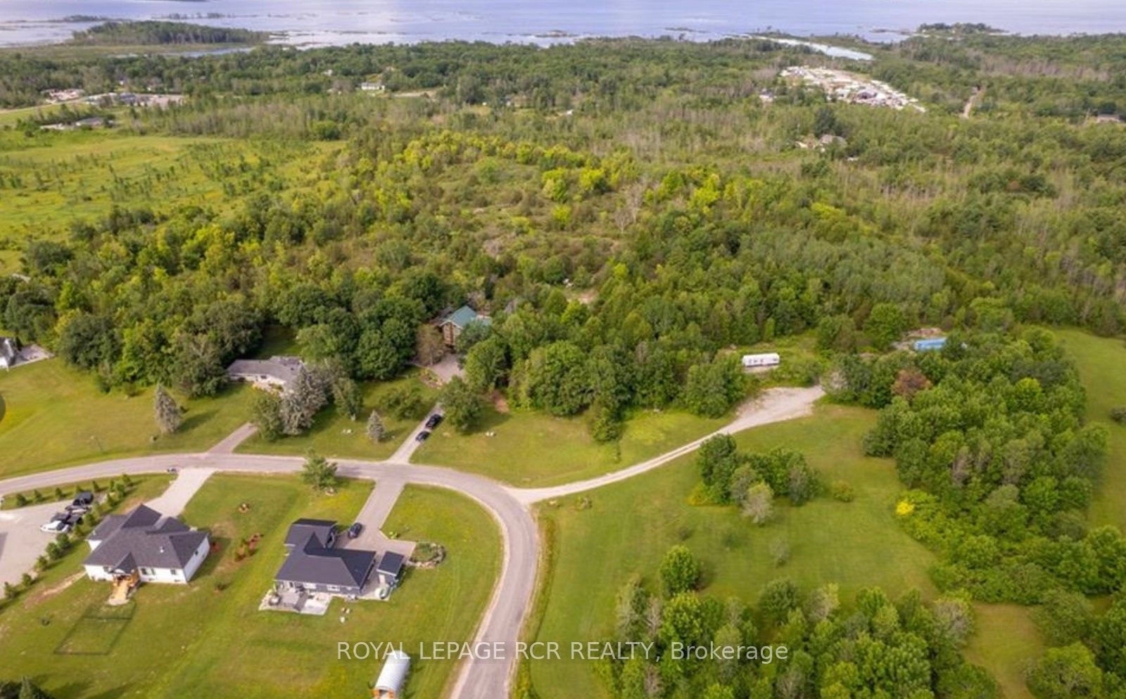129 Hillside Drive, Georgian Bay, ON L0K 1S0