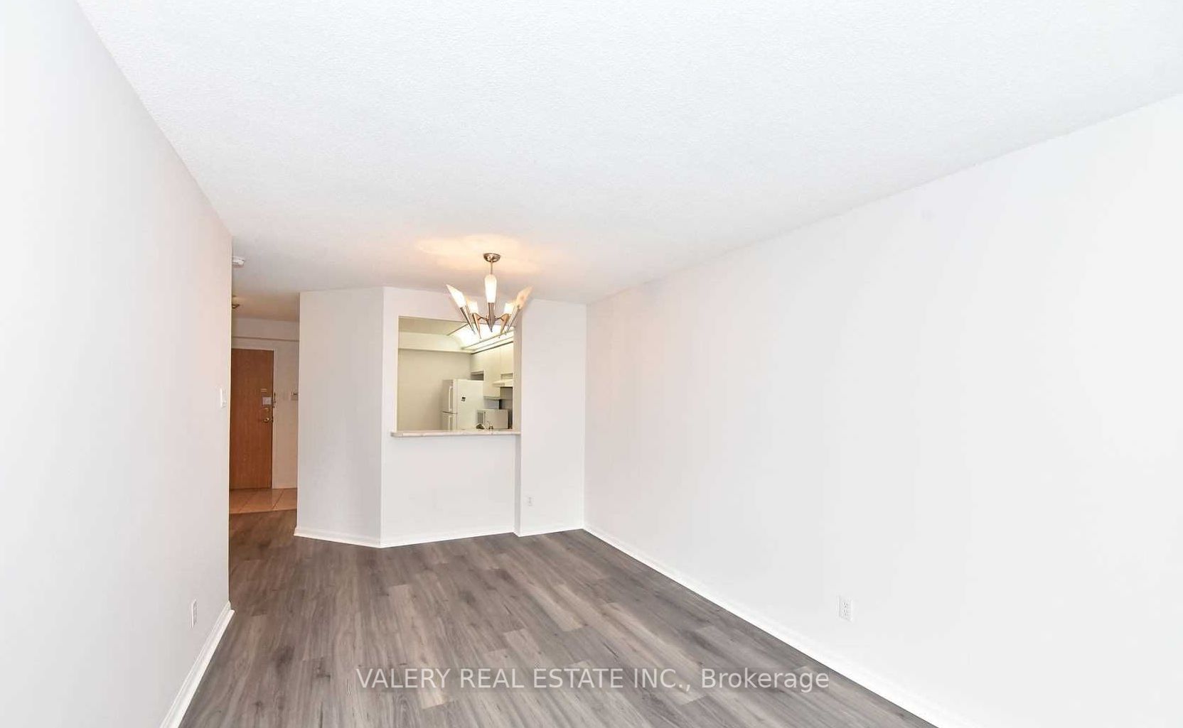 1131 Steeles Avenue W, #409