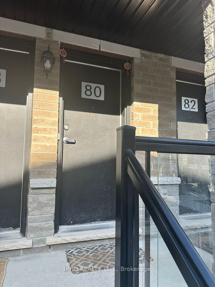 75 Appletree