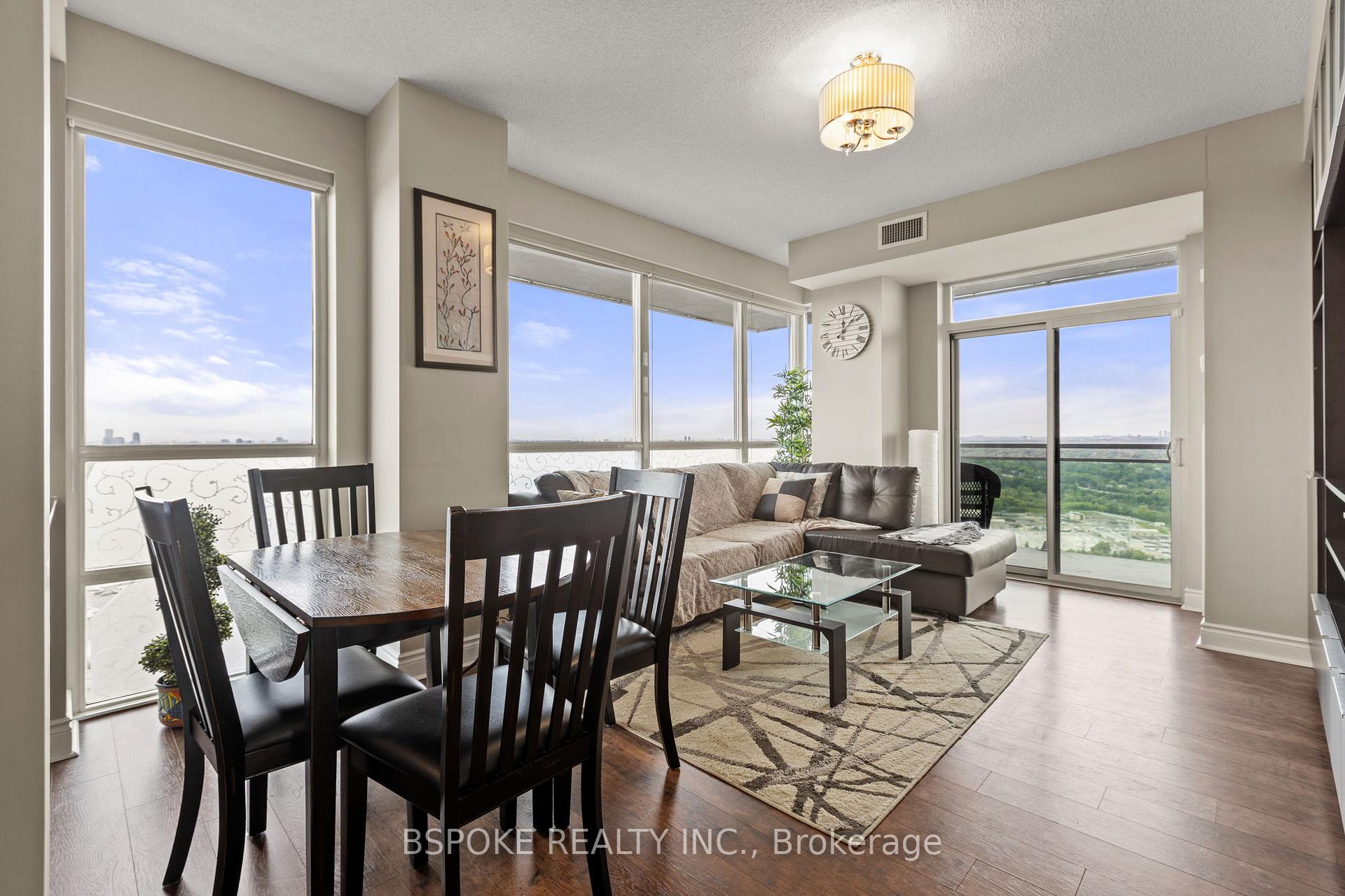2 Bedrooms Condo at 16 Brookers, Toronto For sale
