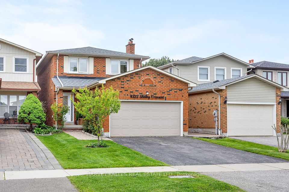 4322 Shelby Crescent, Mississauga, ON L4W 3T3