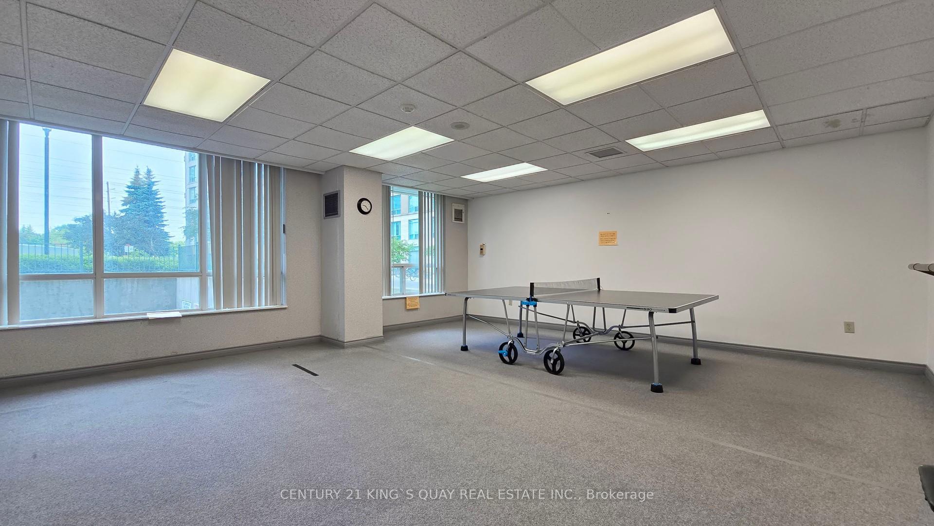 2 Bedrooms Condo at 18 Pemberton, Toronto For sale