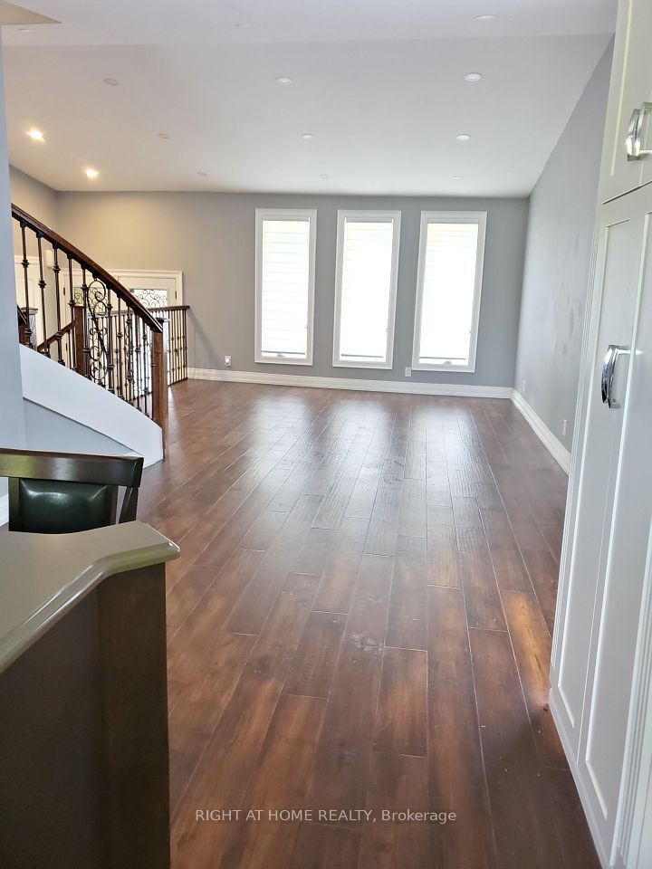 6015 Church's Lane, Niagara Falls, ON L2J 1Y9