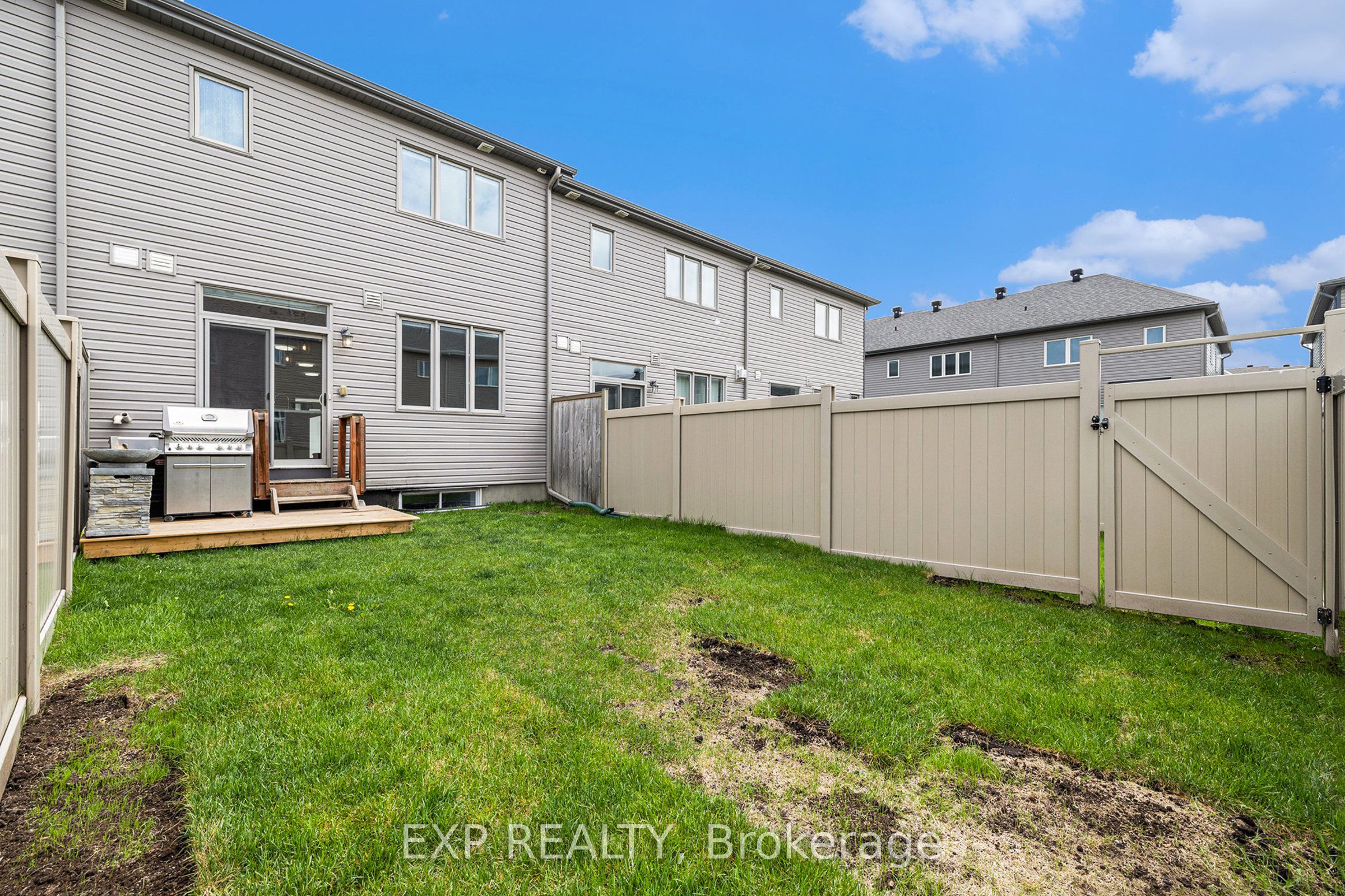 606 Geranium Walk