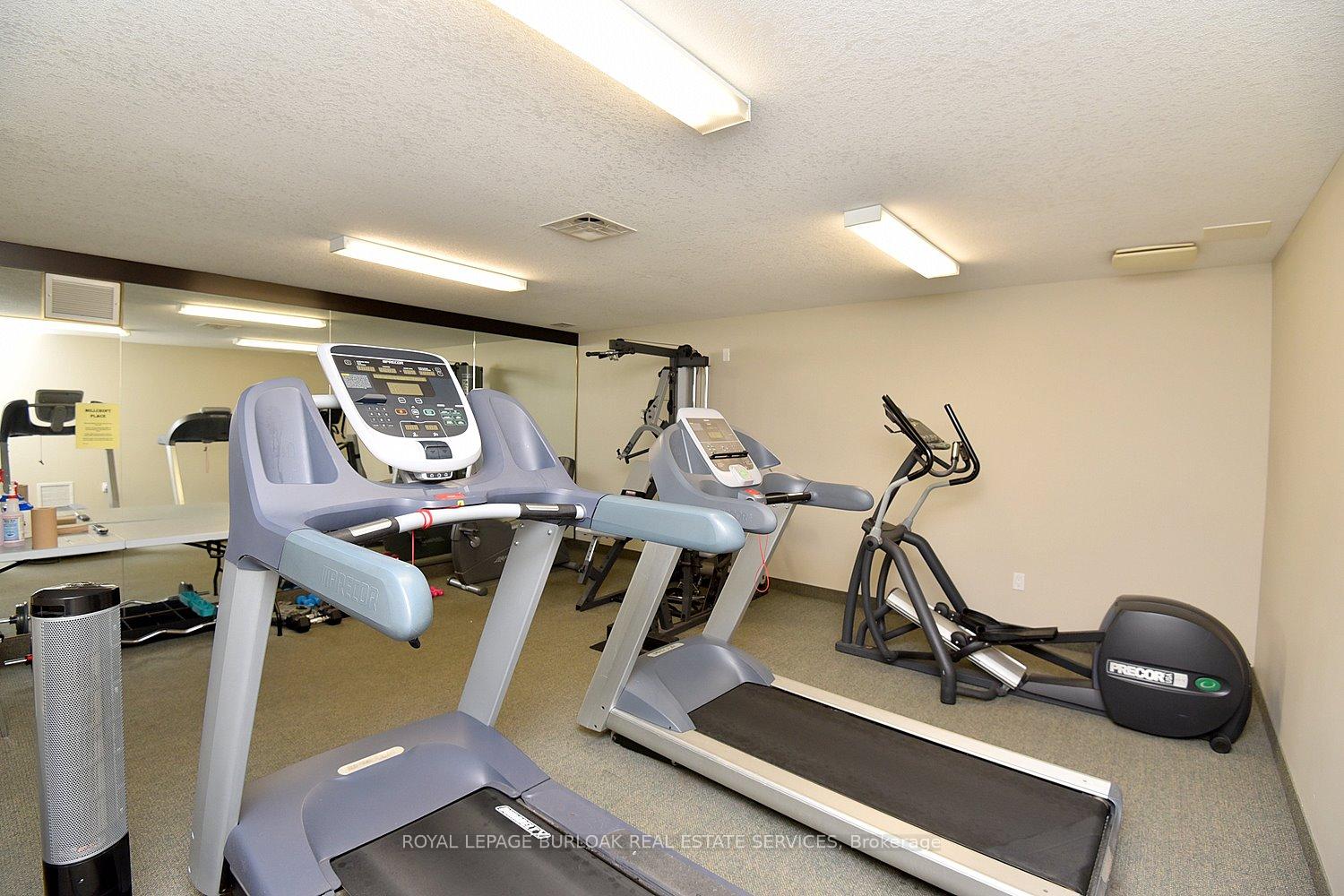 2 Bedrooms Condo at 1998 Ironstone, Burlington For sale