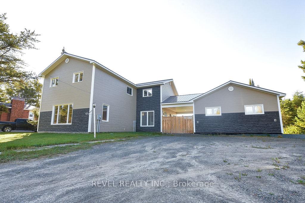 1221 Dalton Road, Timmins, ON P4N 7C2