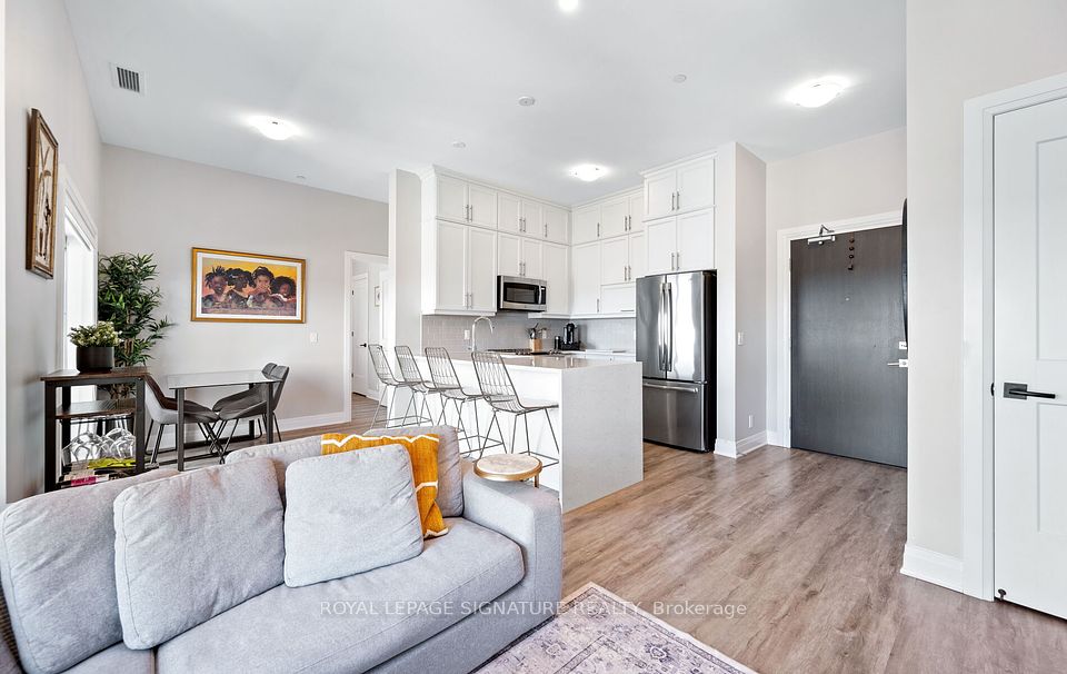 Property at #629 - 102 Grovewood Common, Oakville, ON L6H 0X2