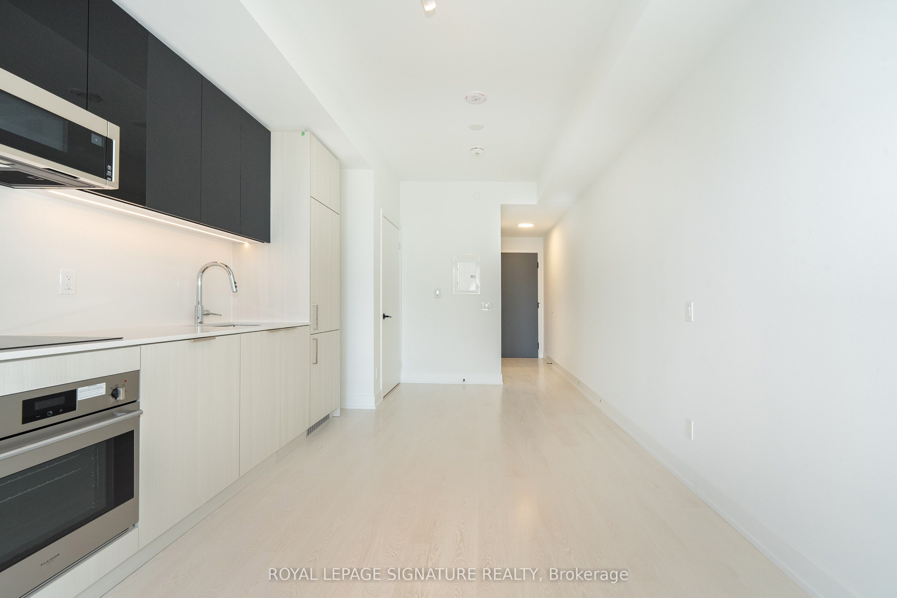308 Jarvis Street, #2806