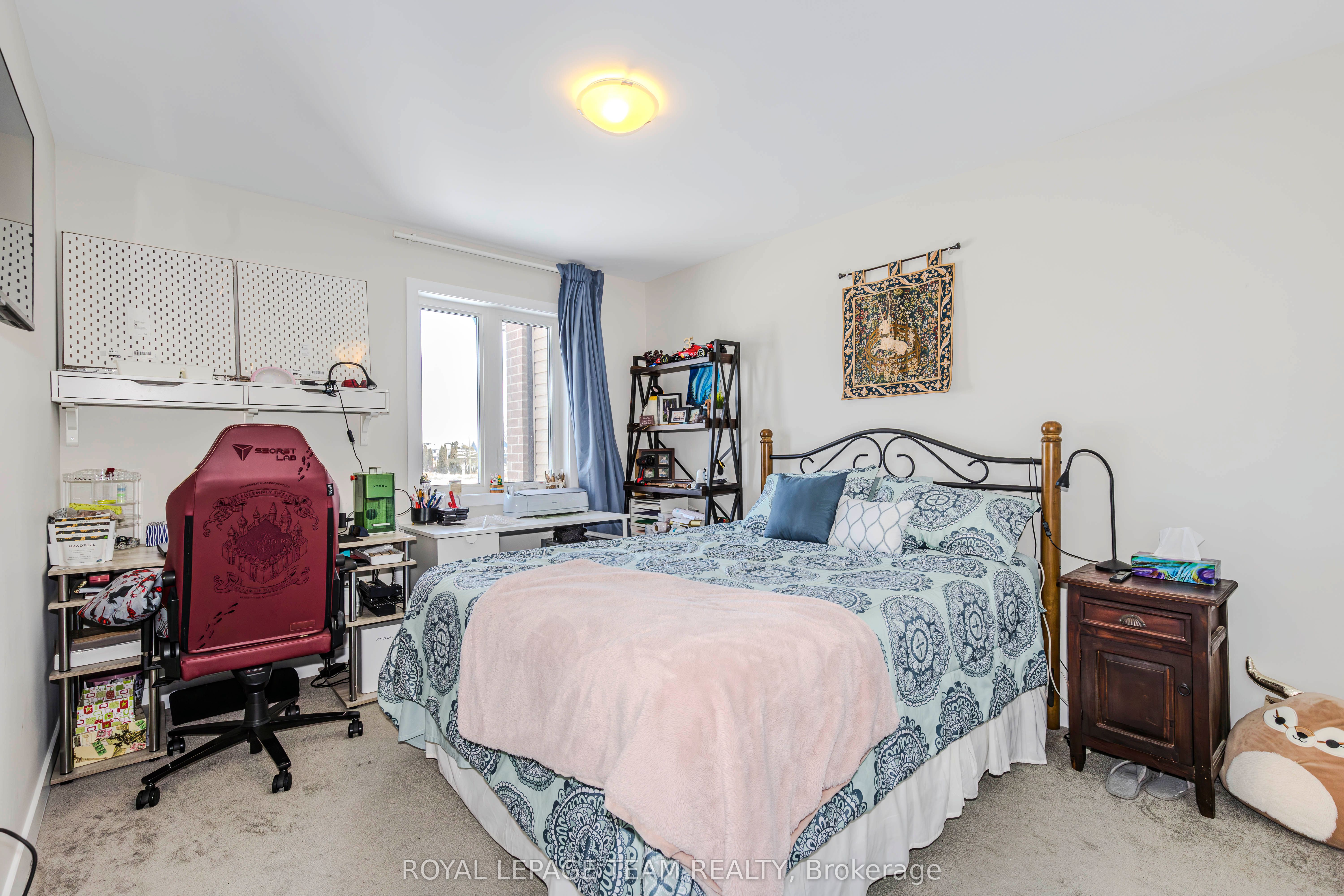 71 CANVASBACK Ridge, Blossom Park - Airport and Area 2602 - Riverside South/Gloucester Glen