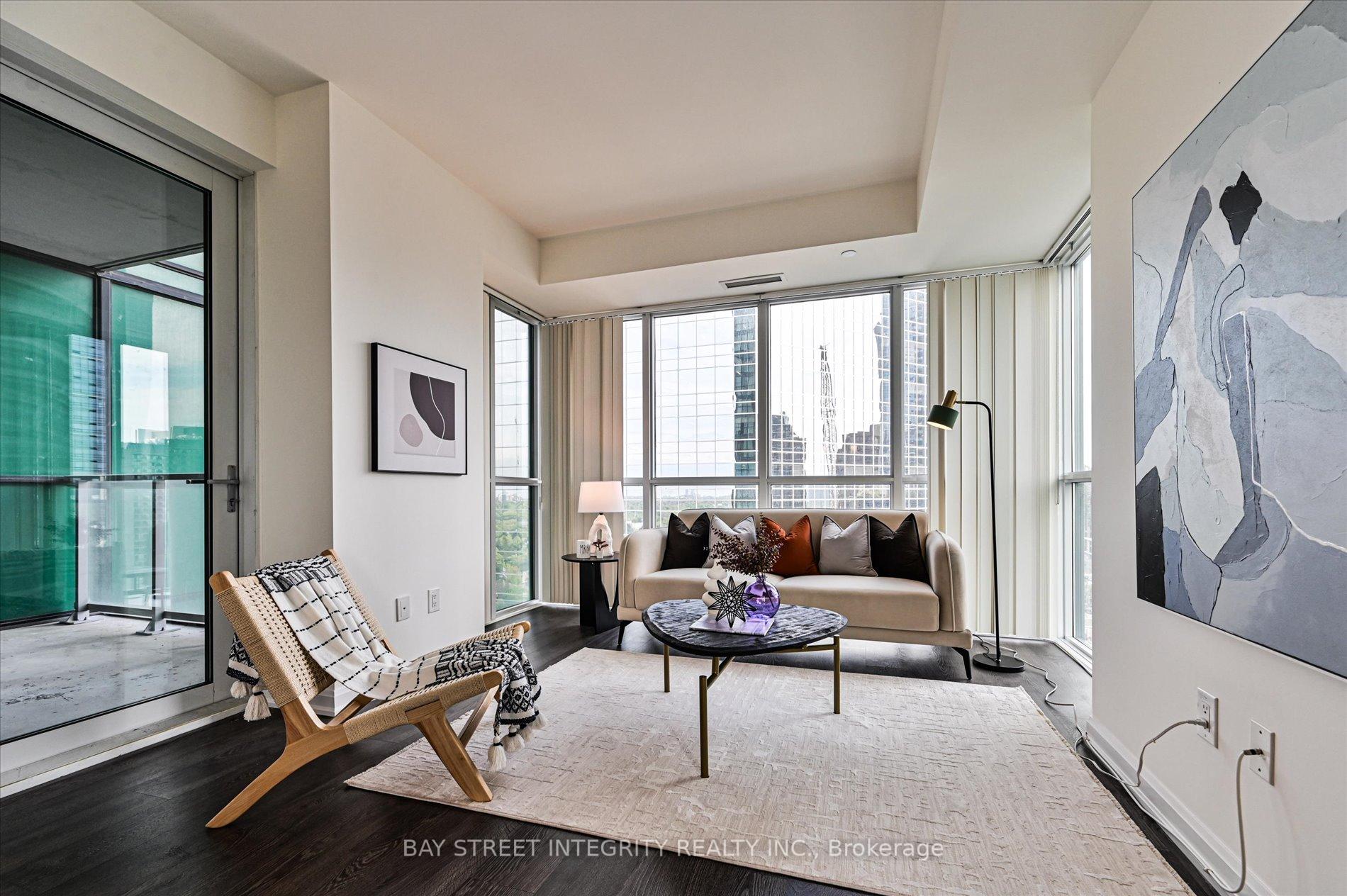 3 Bedrooms Condo at 11 Bogert, Toronto For sale