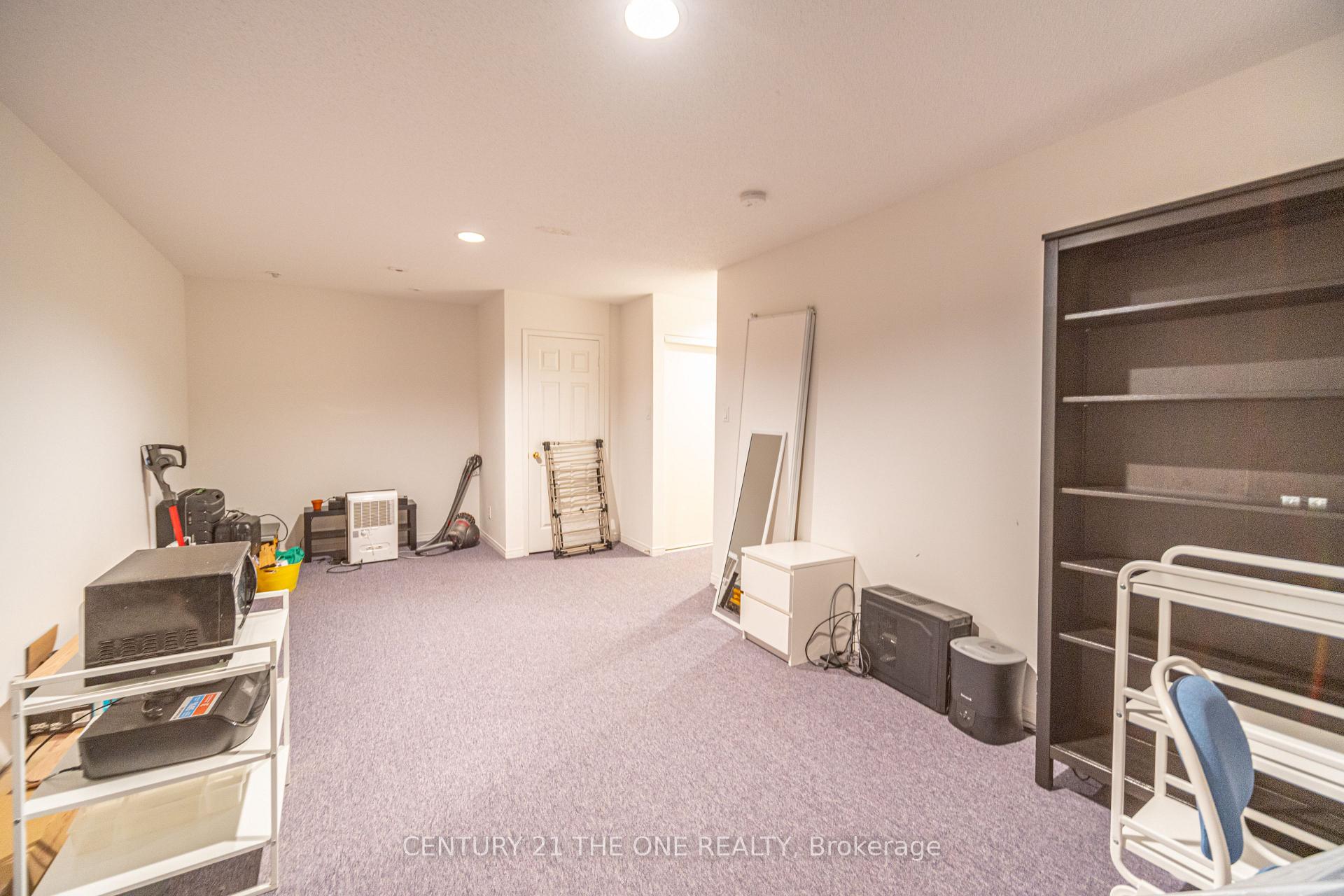 4 Bedrooms Condo at 28 Rosebank, Toronto For sale