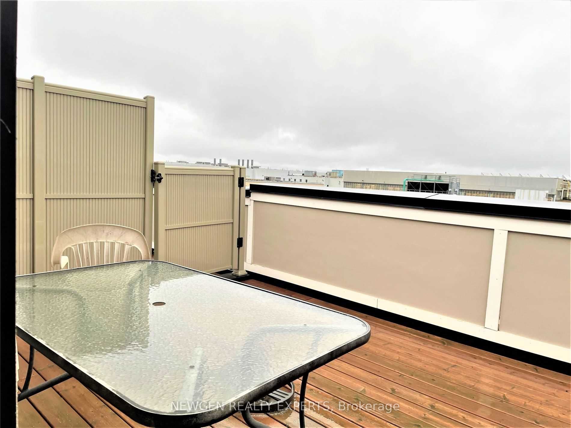 153 William Duncan Road, #4