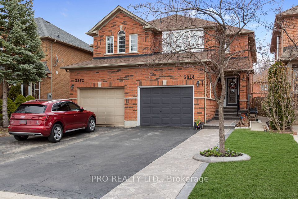 3814 Ridgepoint