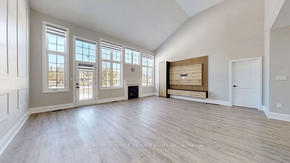 6 Durham Road, Bracebridge, ON P1L 0B7