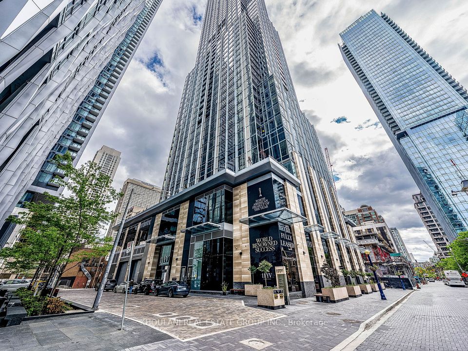 11 Yorkville