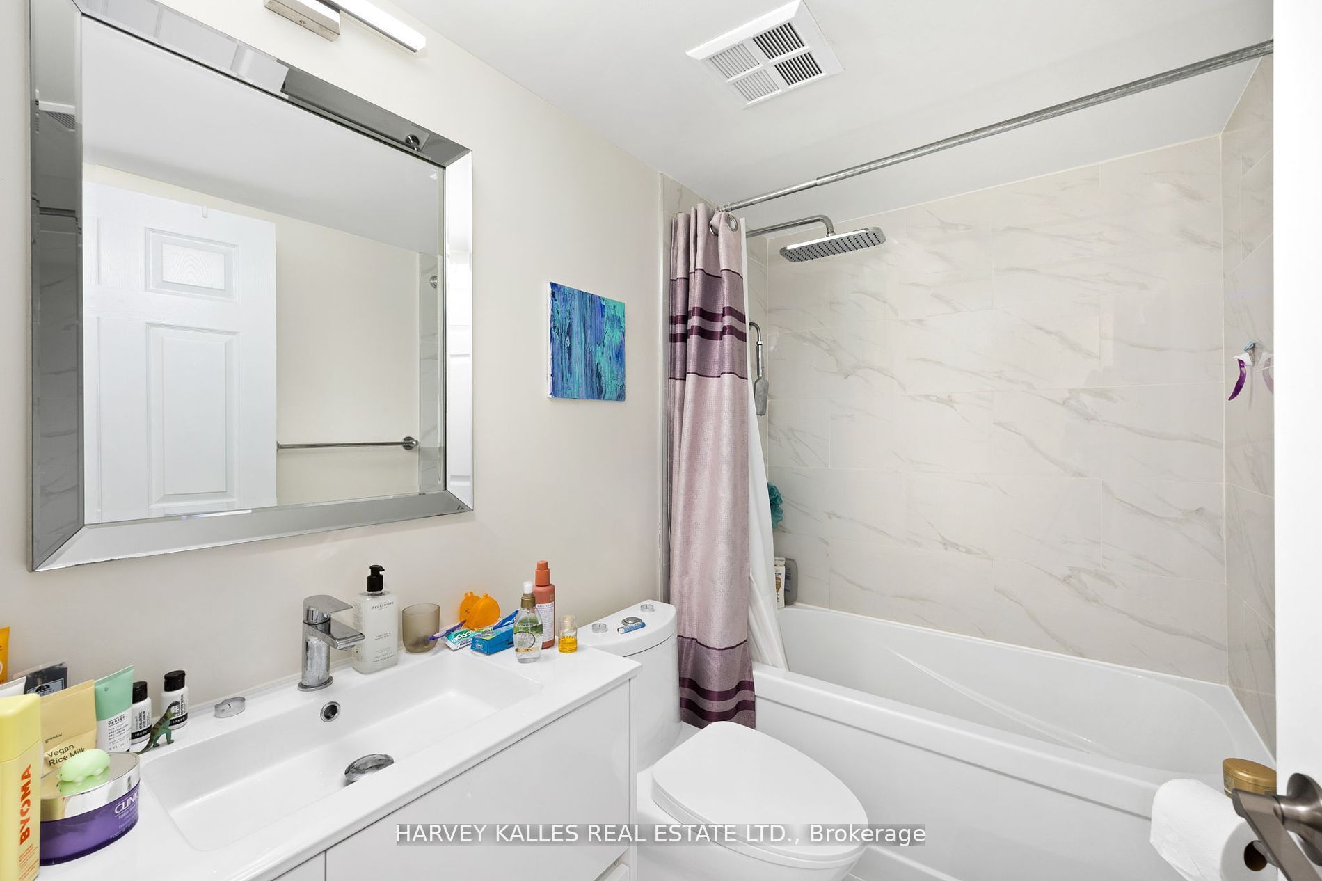 43 Eglinton Avenue E 1201