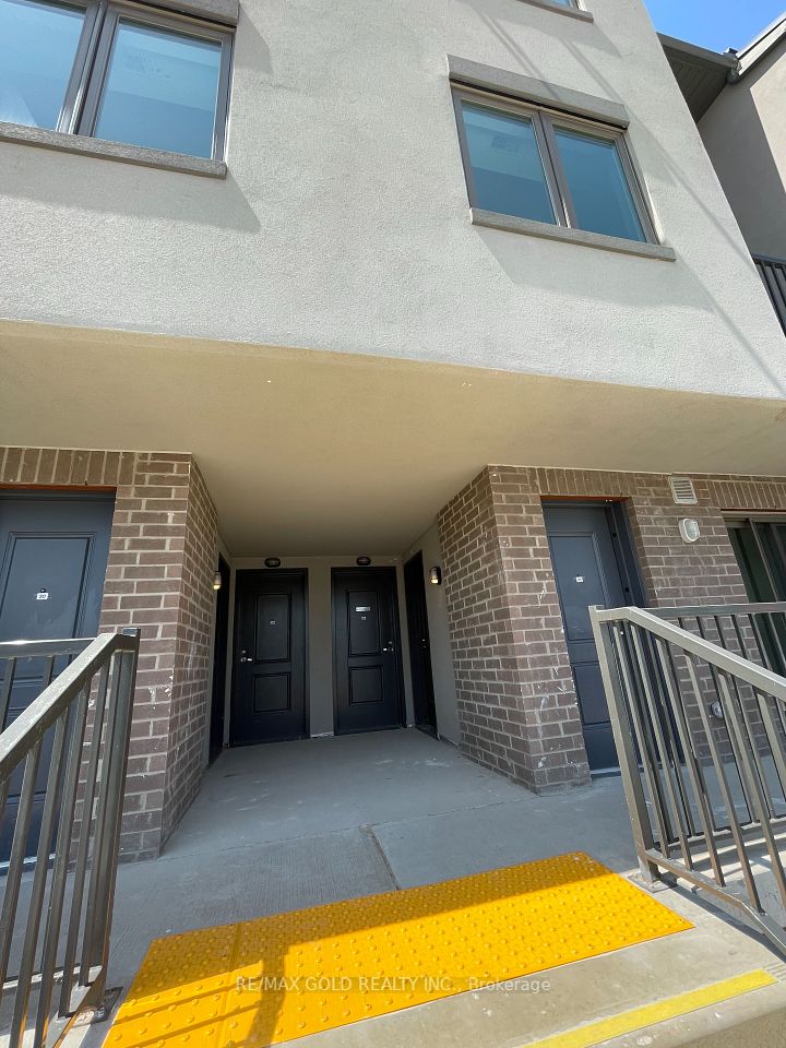 370 Fisher Mills