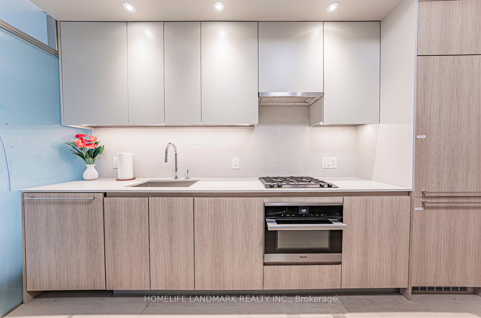 1 Bedroom Condo at 81 Wellesley, Toronto For sale