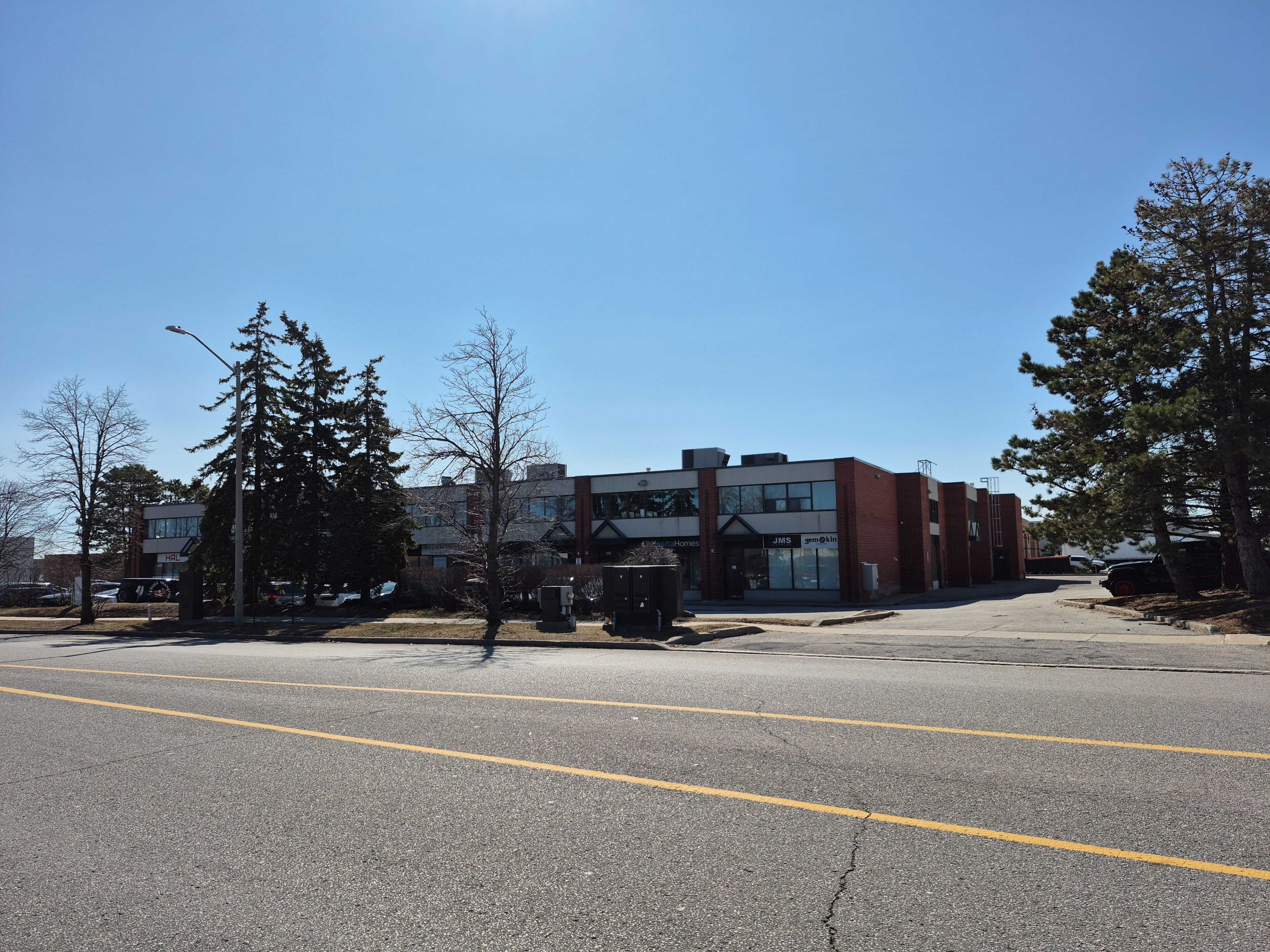 25 Edilcan Drive Unit# 1 Vaughan Ontario L4K 3S4