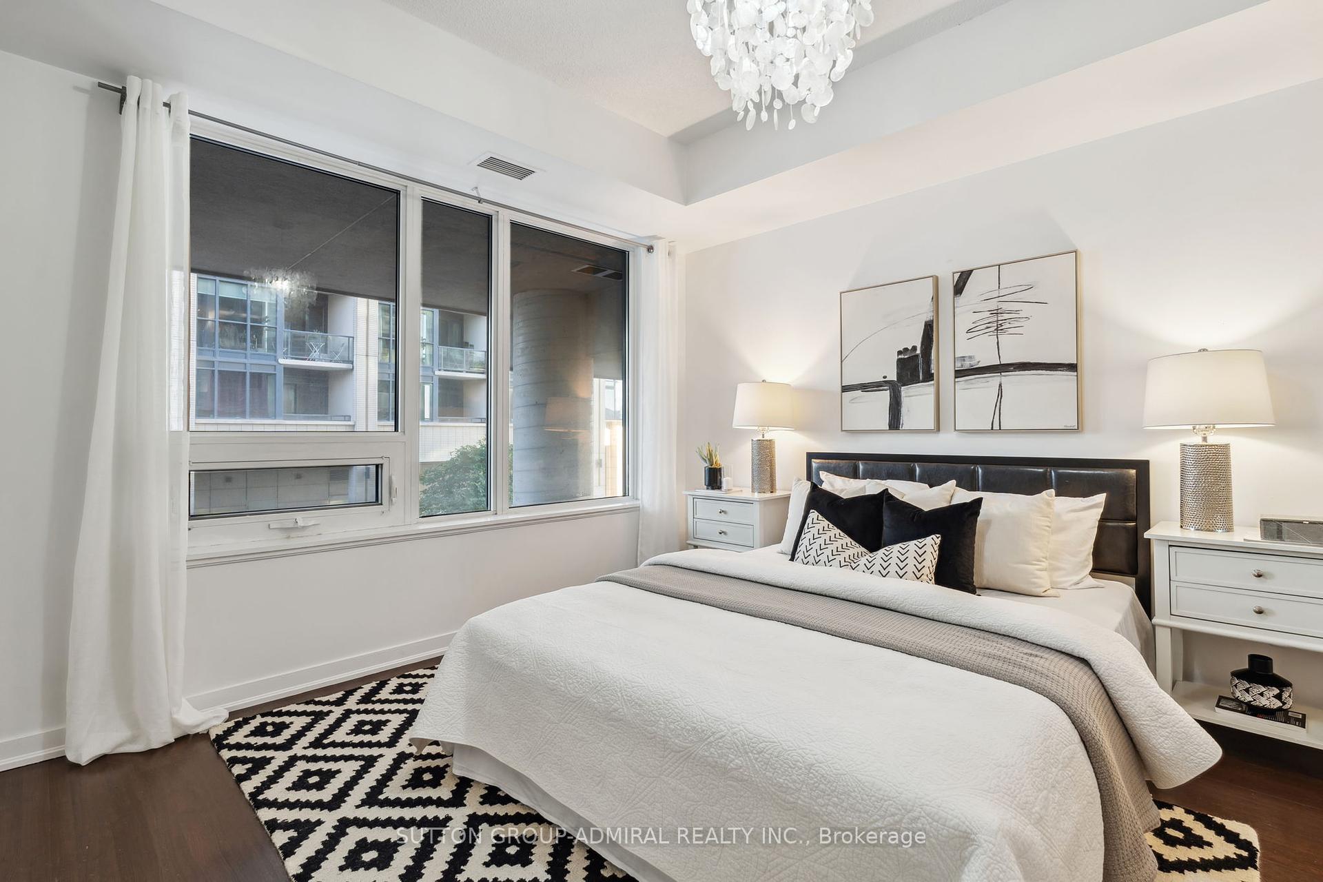 2 Bedrooms Condo at 55 East Liberty,  Toronto For sale