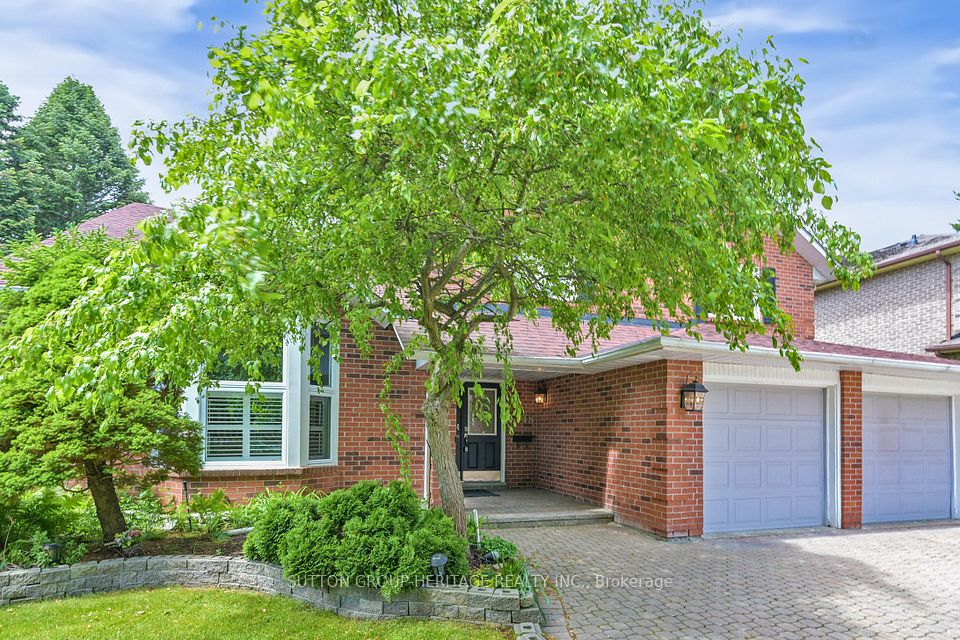 1248 Abbey Road, Pickering, ON L1X 1W2