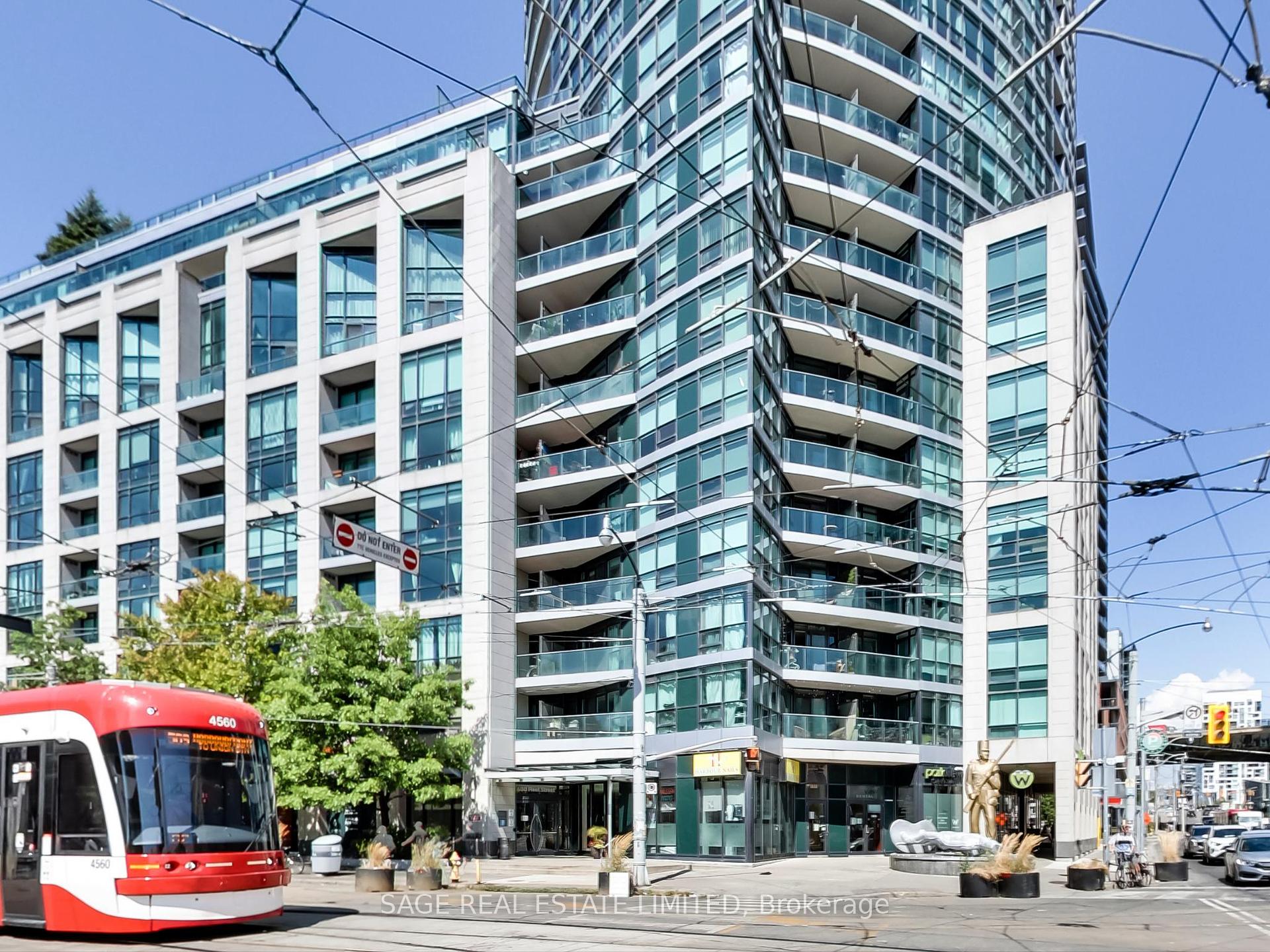 1 Bedroom Condo at 600 Fleet, Toronto For sale