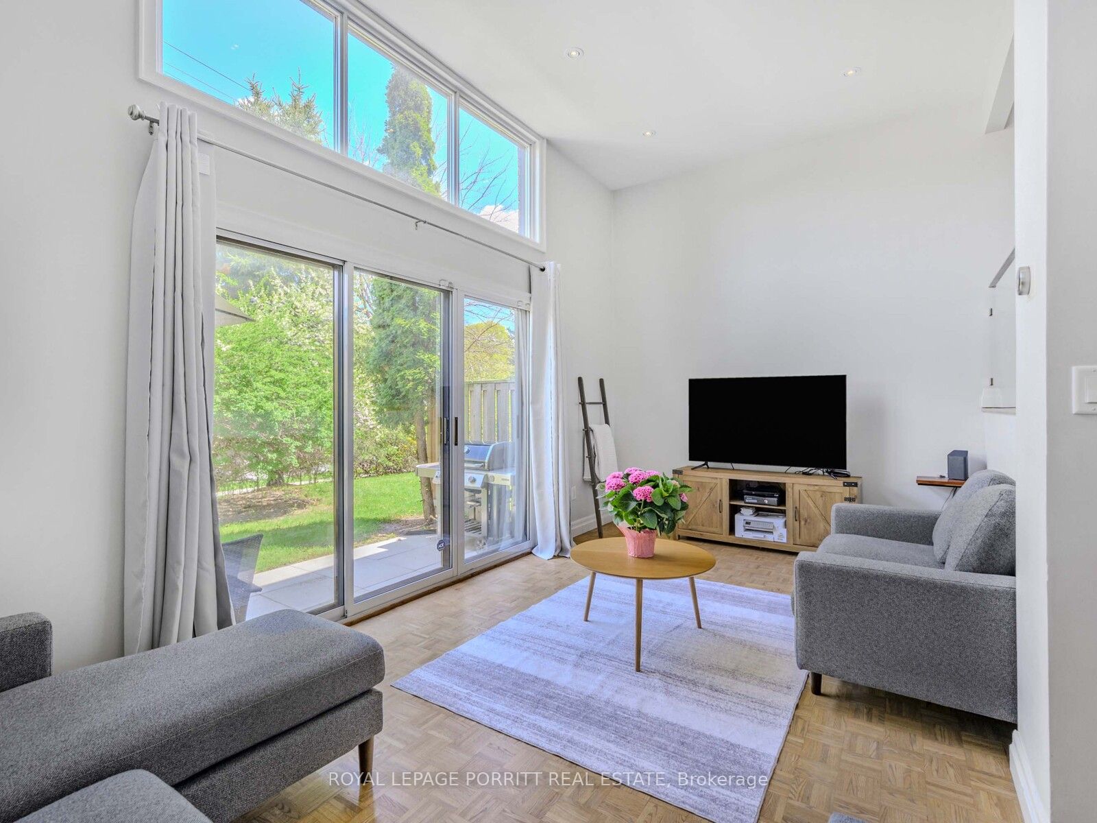 4 Bradbrook Road, #6