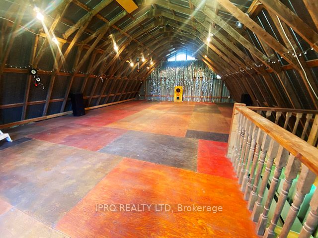 7454 Old Church Road, Caledon, ON L7C 0H5