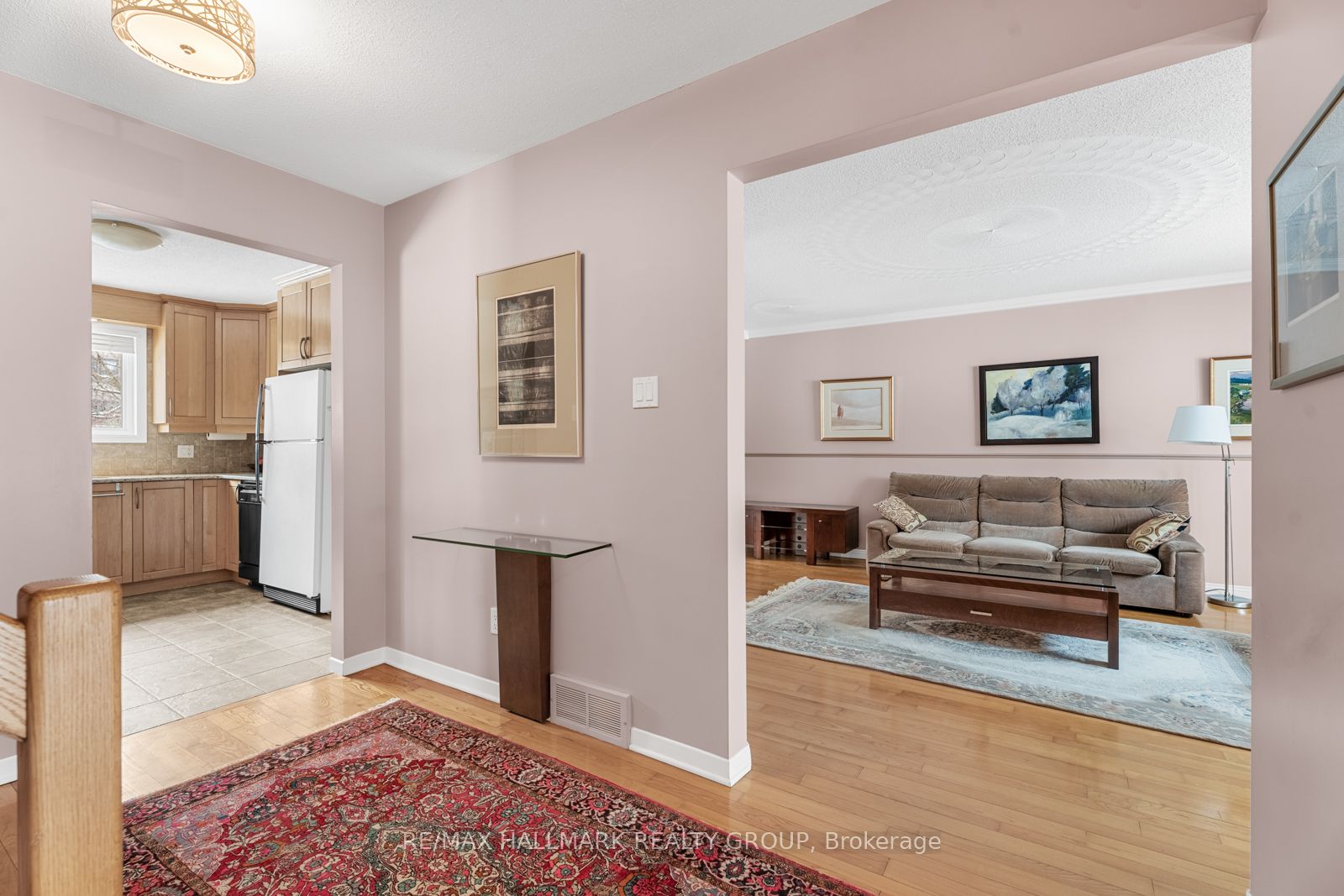 4754 Donovan Court, BeaconHillNorthSouthandArea, ON K1J 8W1