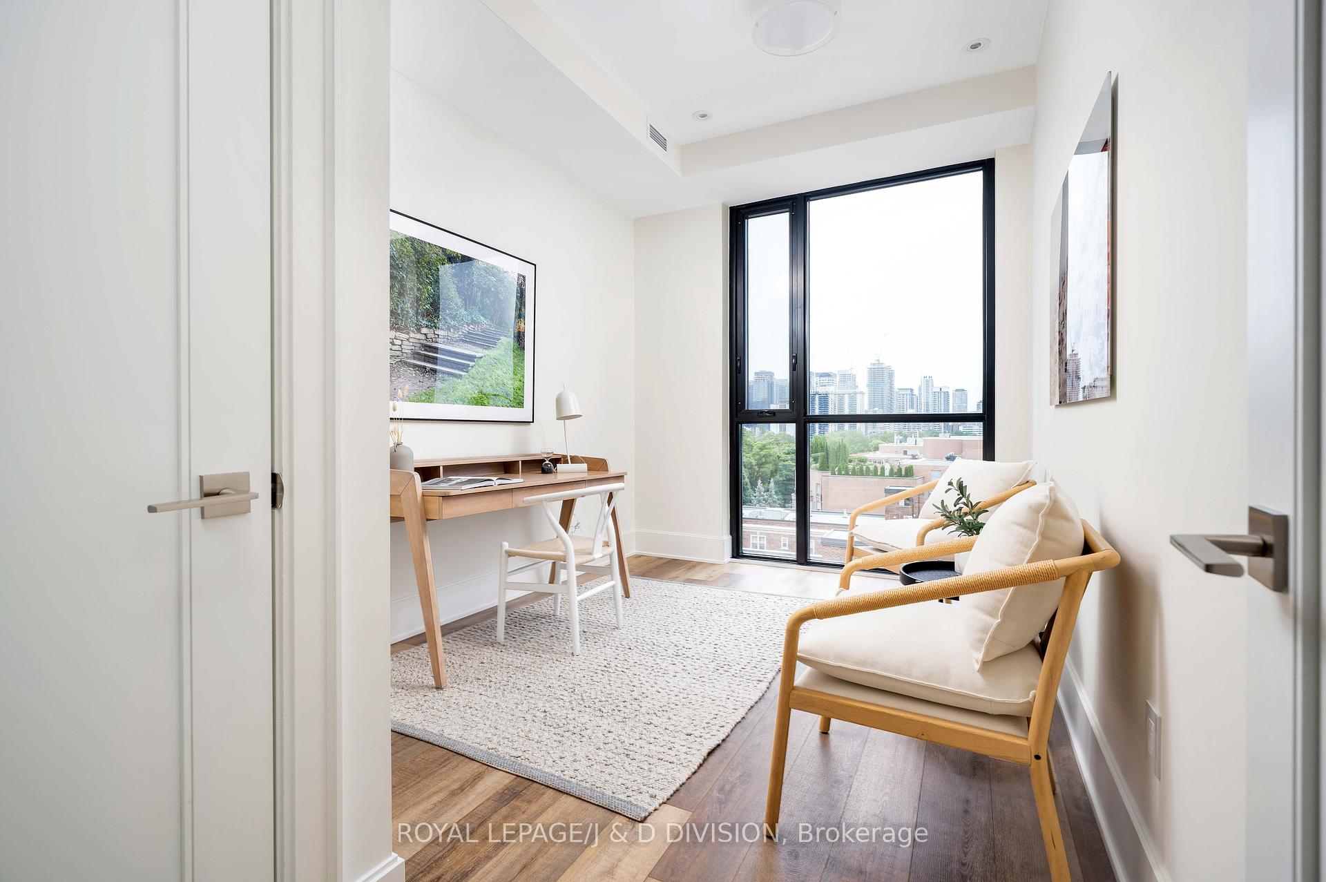3 Bedrooms Condo at 1 Strathgowan, Toronto For sale