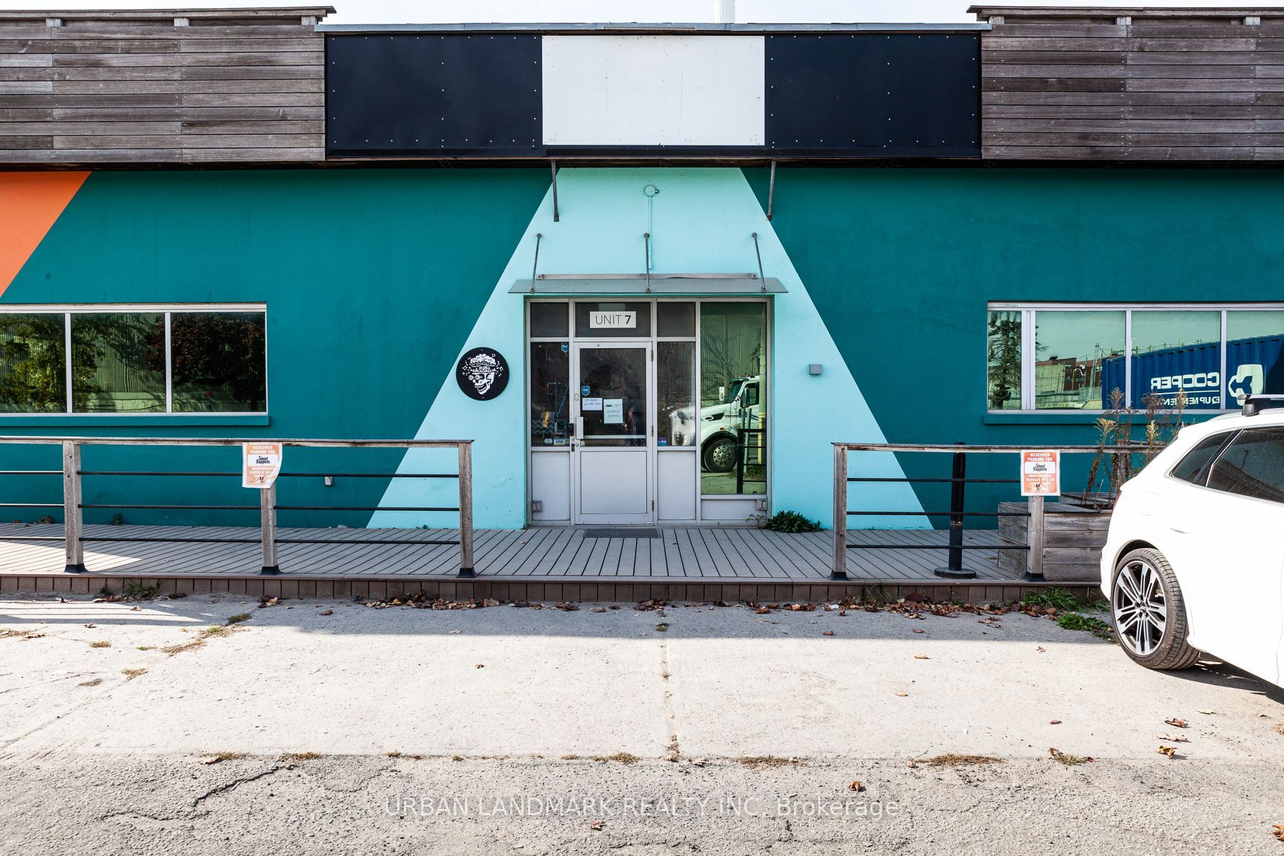 4 Carlaw Avenue, #7