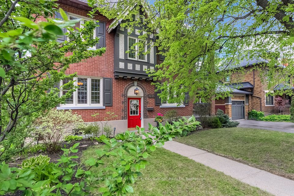 217 Glebe