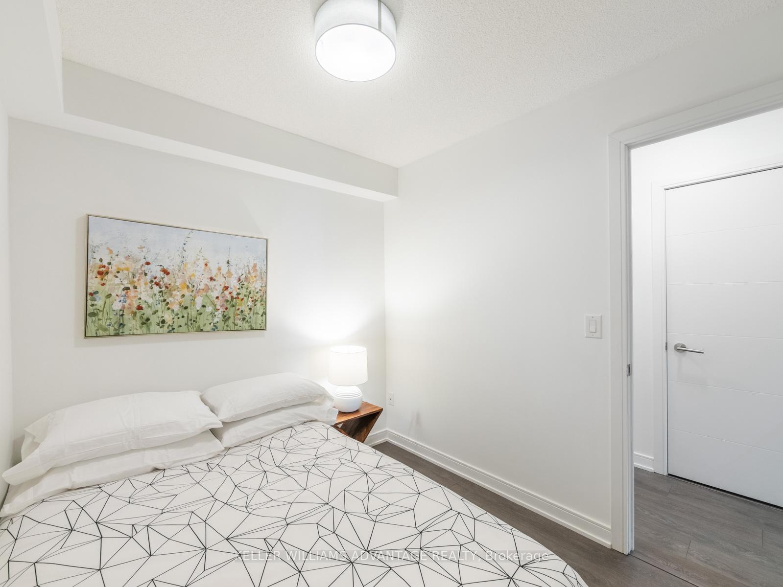 2 Bedrooms Condo at 525 Adelaide, Toronto For sale