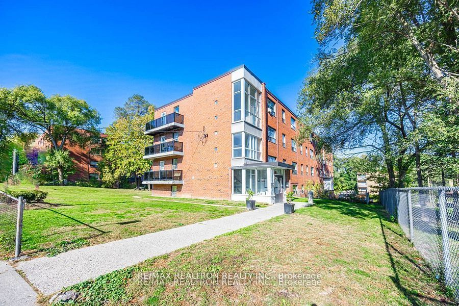 4 Hill Heights Road, #101