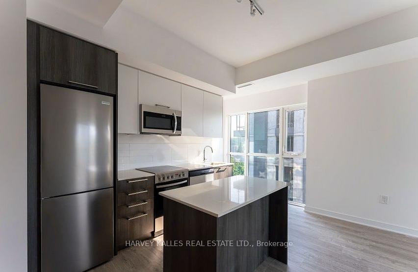 25 Neighbourhood Lane 714