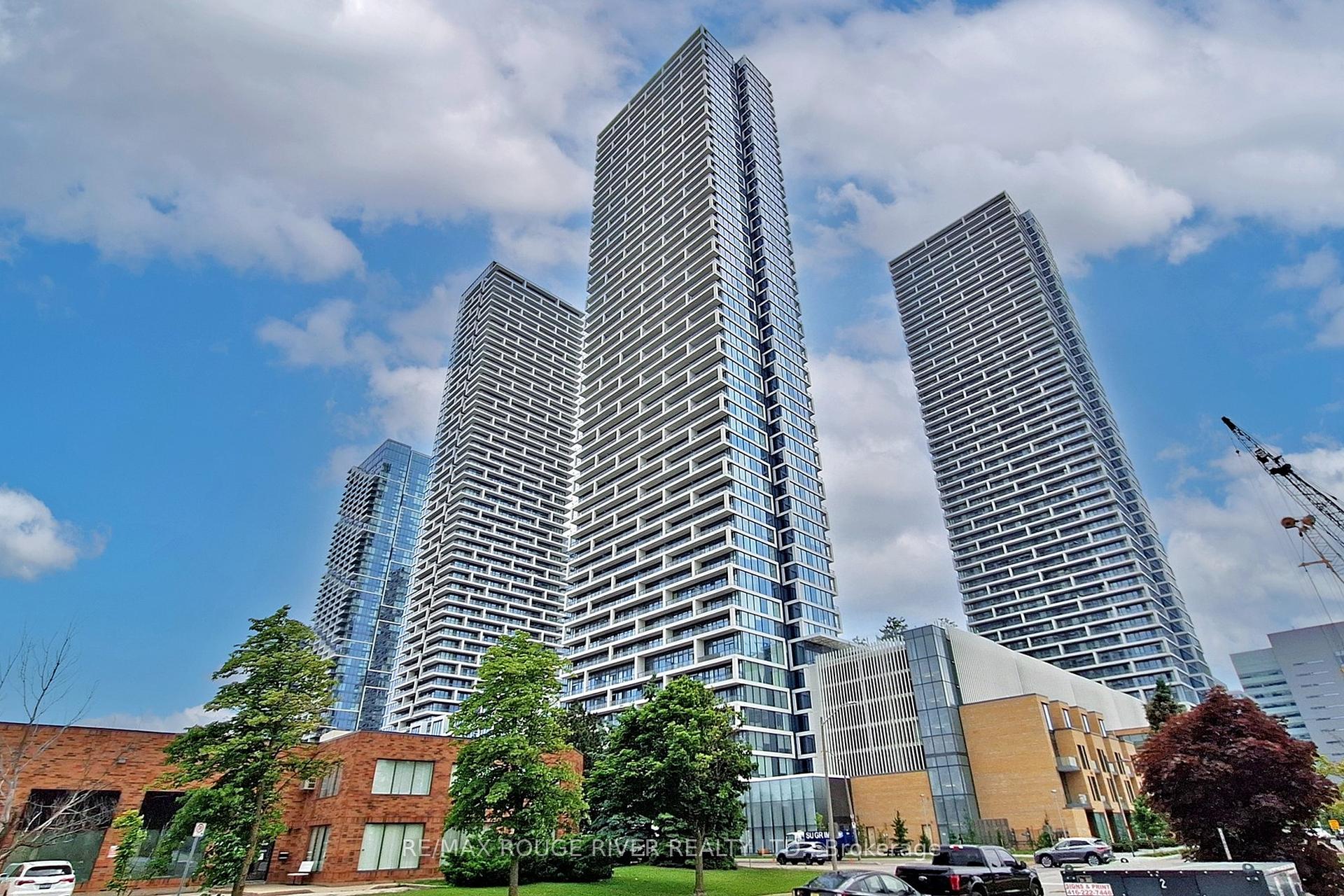 2 Bedrooms Condo at 898 Portage,  Vaughan For sale