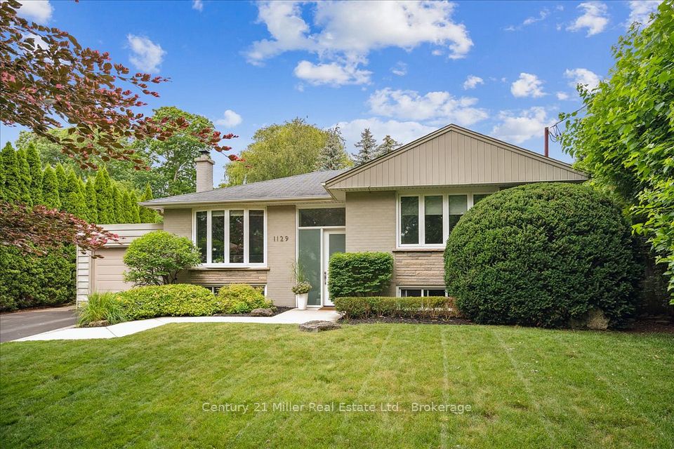 1129 Shaw