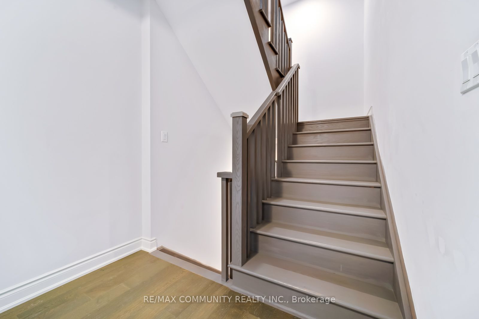 16 Alan Williams Trail