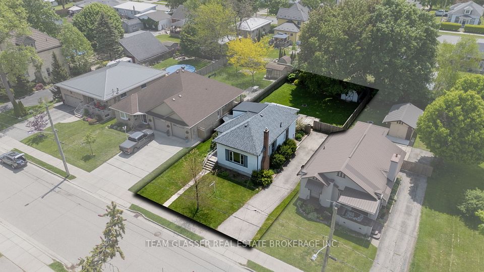 30 HARVEY Street, Aylmer, ON N5H 1T1