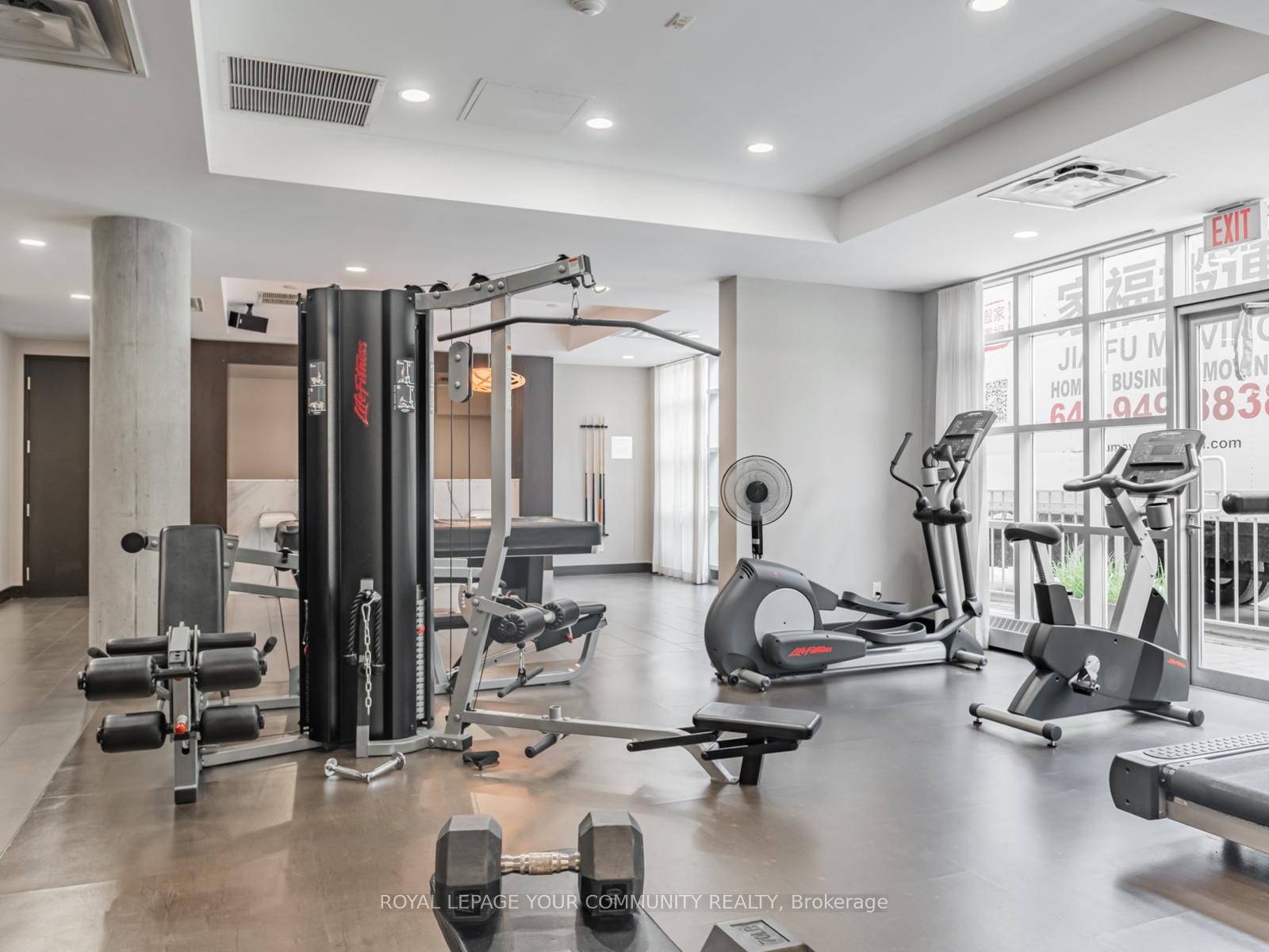 2 Bedrooms Condo at 19 Brant, Toronto For sale