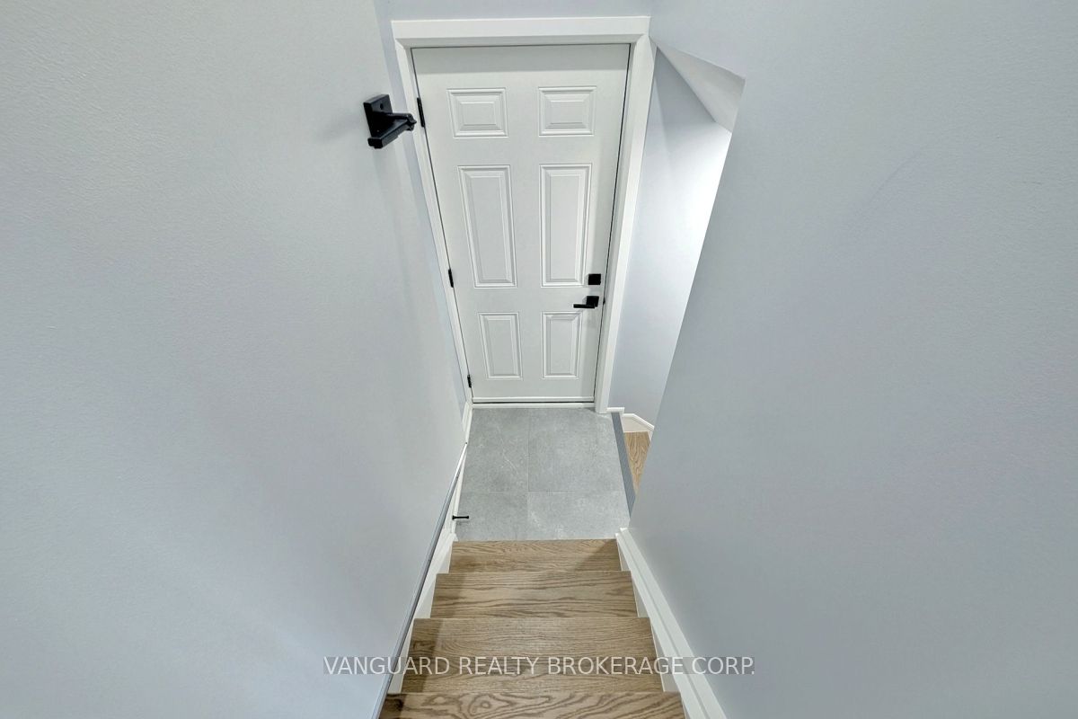 14 Bradfield Avenue