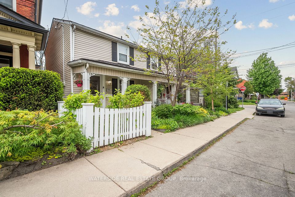 75 Ray Street, Hamilton, ON L8R 2X7