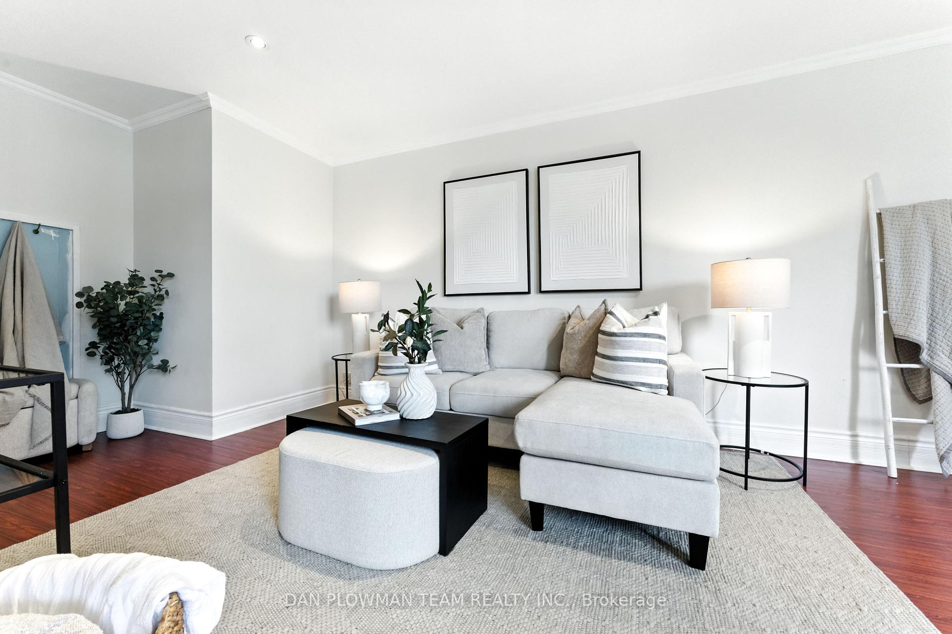 1 Bedroom Co-op at 2550 Bathurst, Toronto For sale