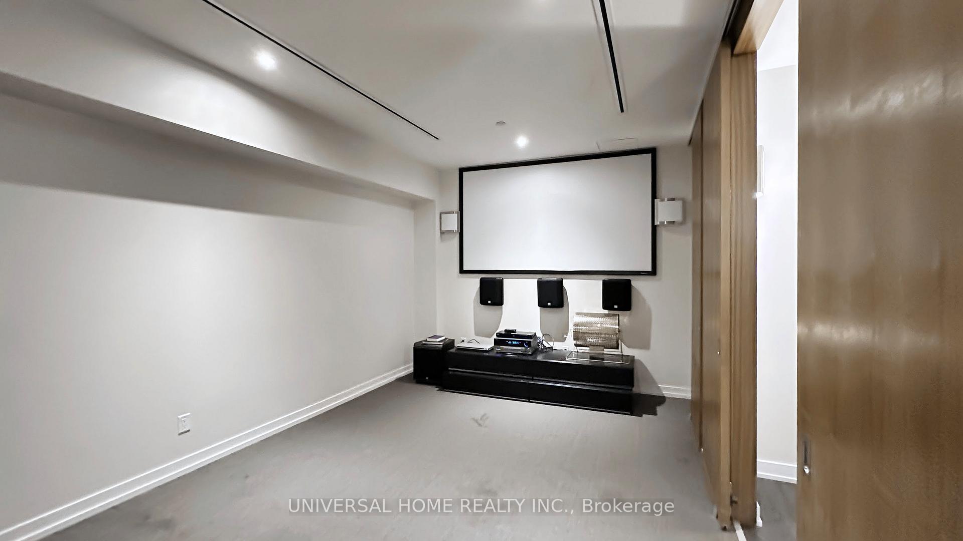 3 Bedrooms Condo at 2191 Yonge,  Toronto For sale